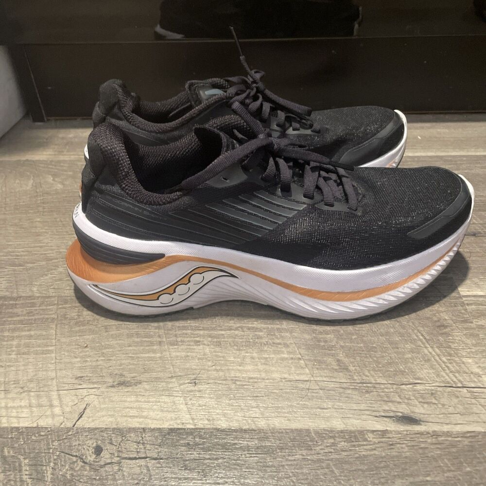Saucony Endorphin Shift 3 Women’s Size 8 Running Shoes Black White Gold Max